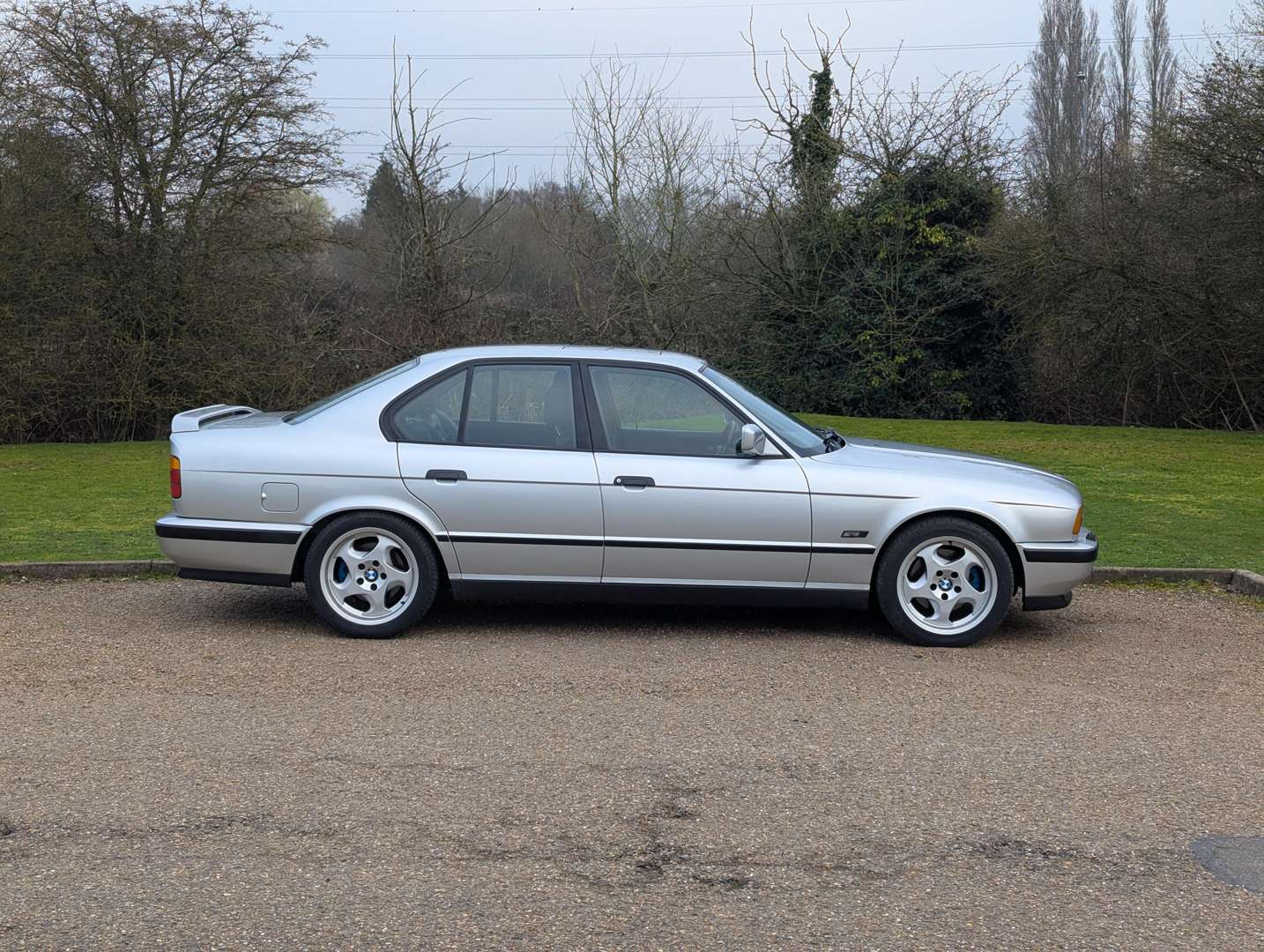 <p>1991 BMW M5 E34 MANUAL</p>