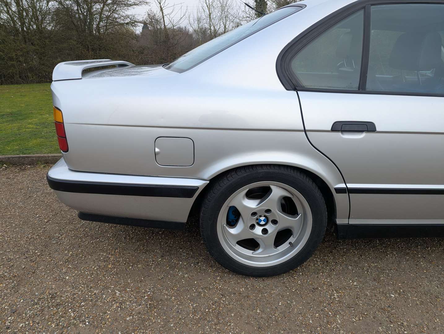 <p>1991 BMW M5 E34 MANUAL</p>