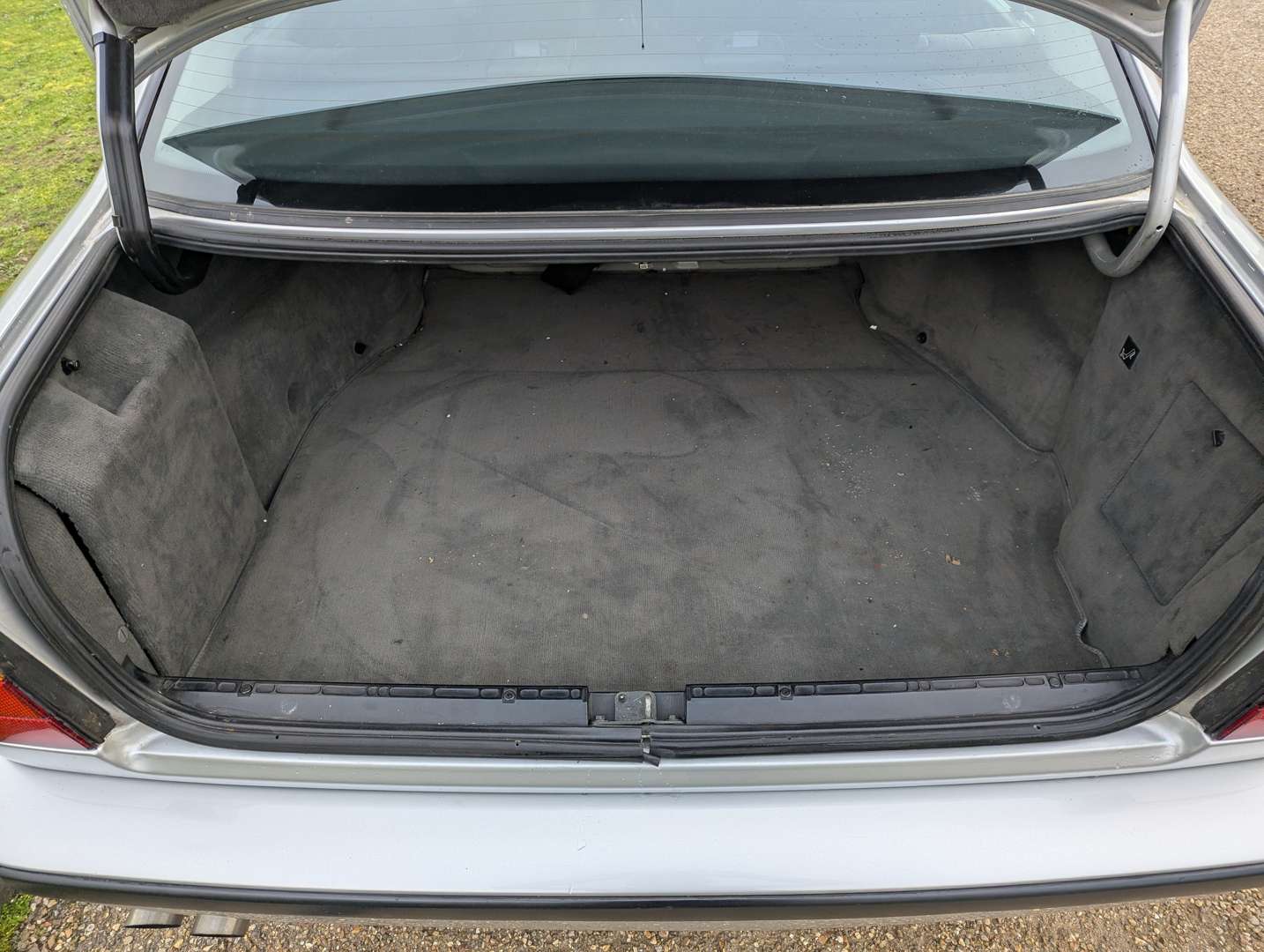 <p>1991 BMW M5 E34 MANUAL</p>