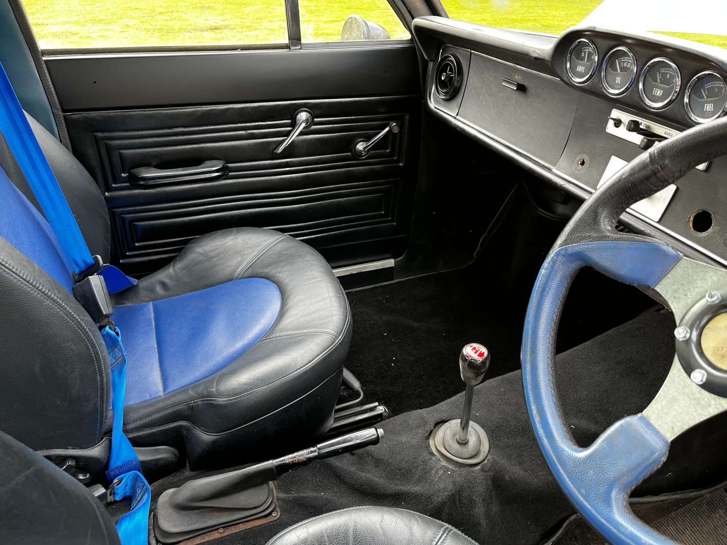 <p>1968 FORD CORTINA SUPER MKII</p>