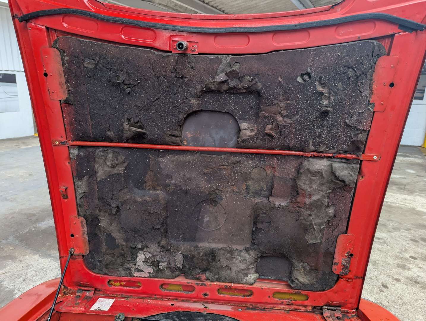 <p>1971 TRIUMPH STAG</p>