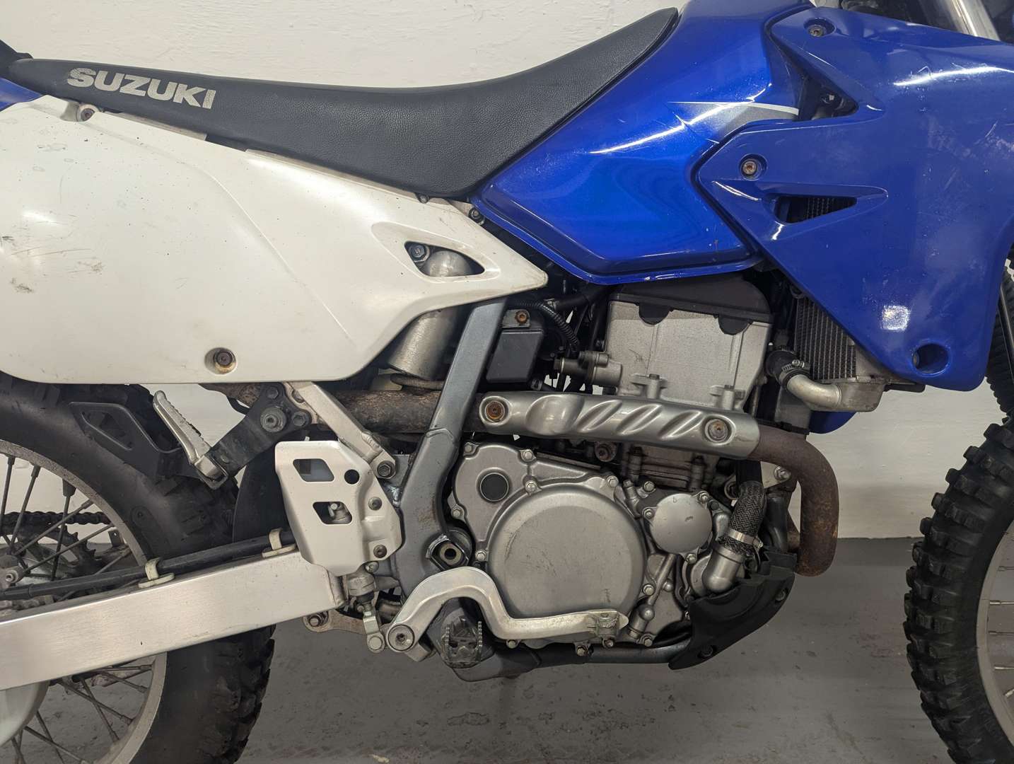 <p>2011 SUZUKI DRZ400</p>