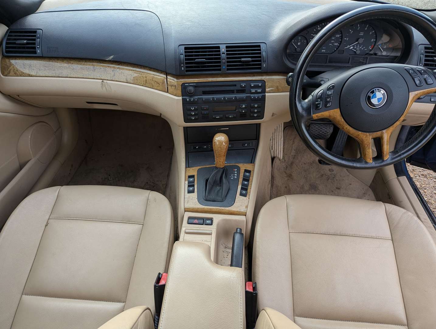 <p>2004 BMW 318CI SE E46 AUTO CONVERTIBLE</p>