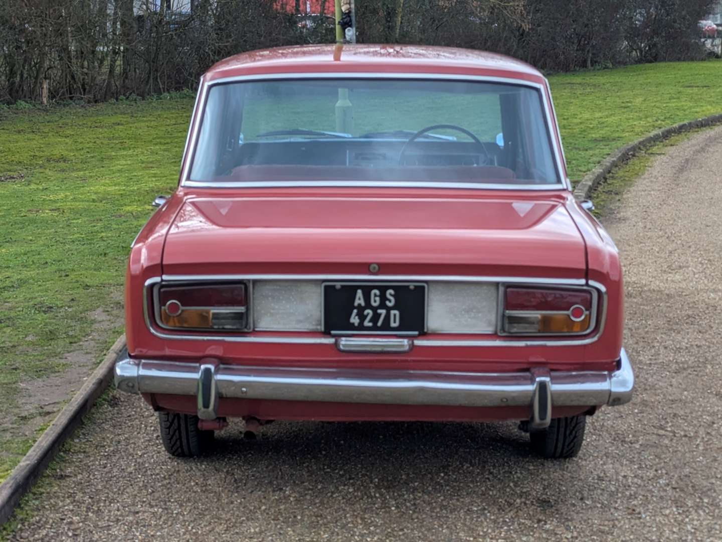 <p>1966 TOYOTA CORONA RT40</p>