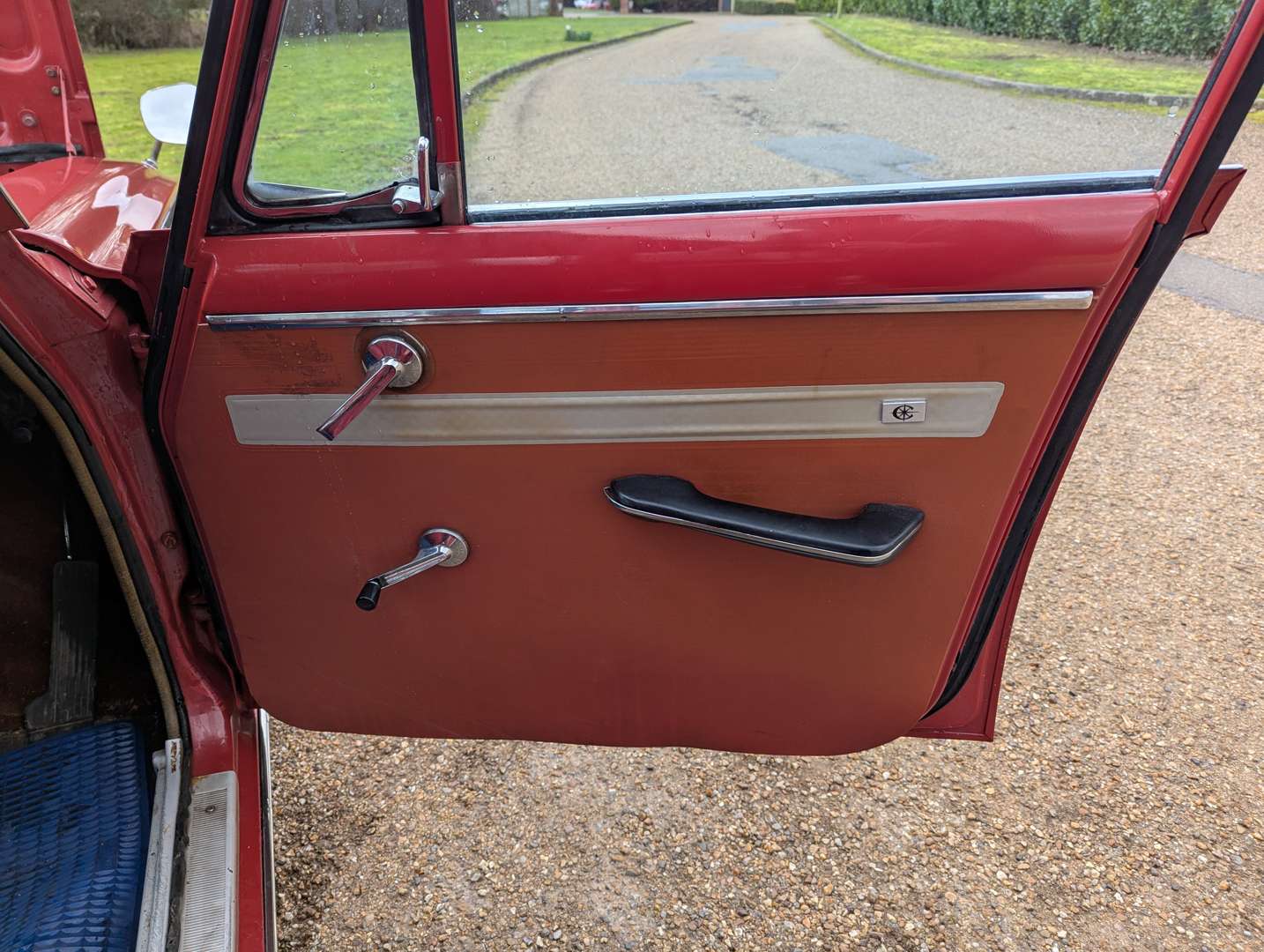 <p>1966 TOYOTA CORONA RT40</p>