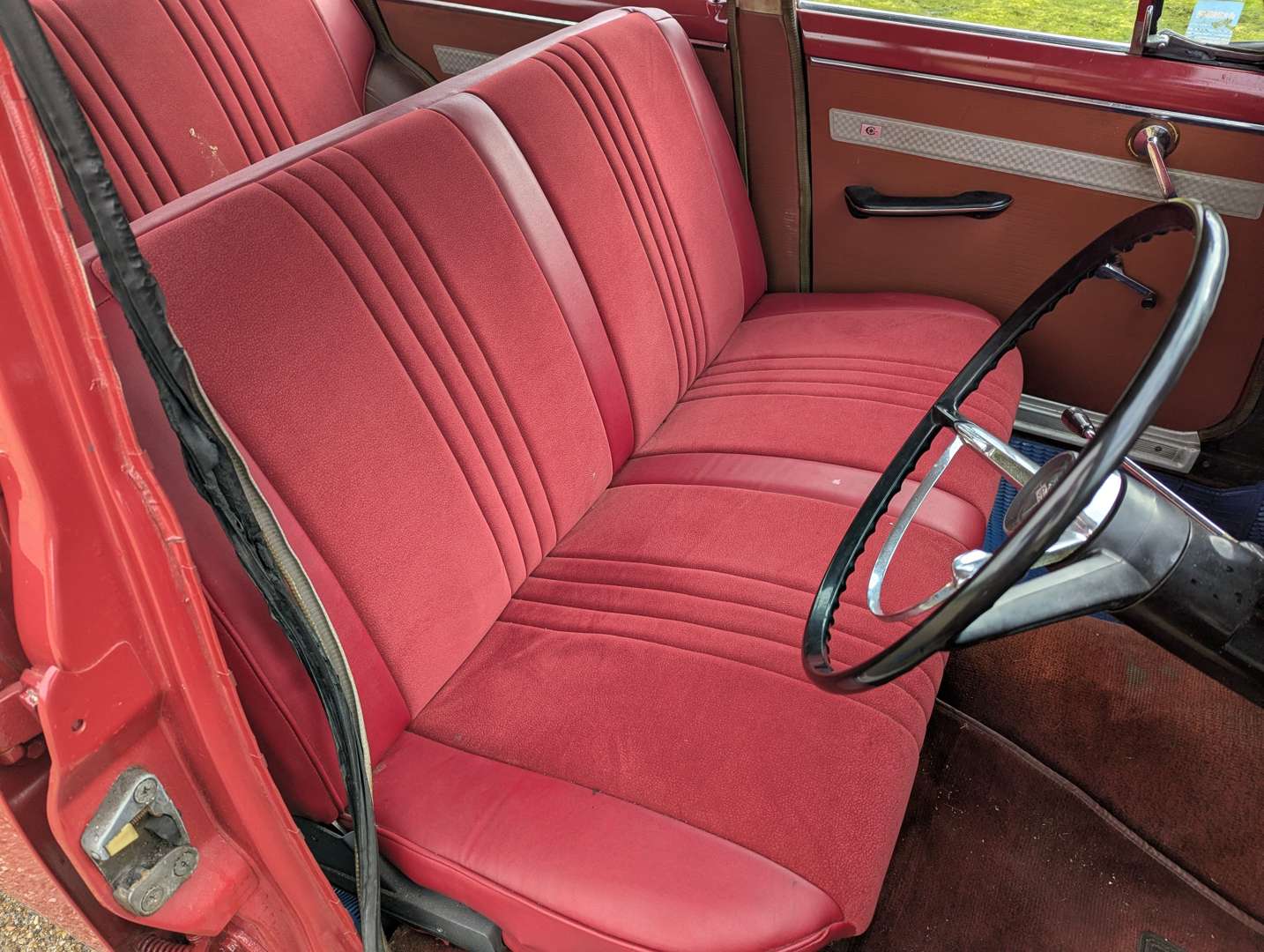 <p>1966 TOYOTA CORONA RT40</p>