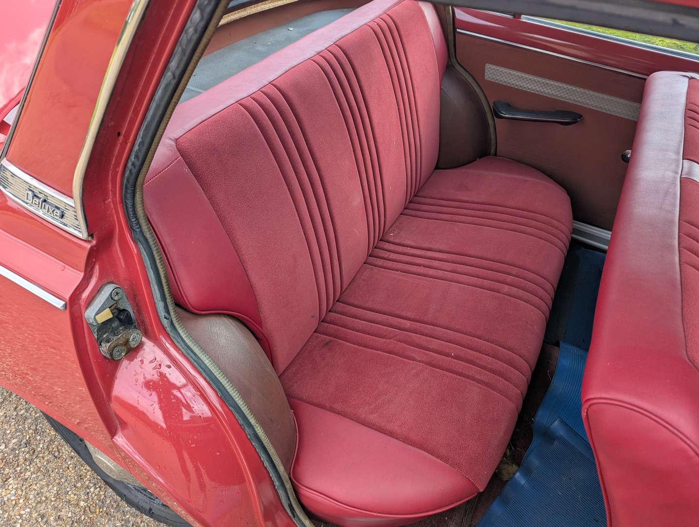 <p>1966 TOYOTA CORONA RT40</p>