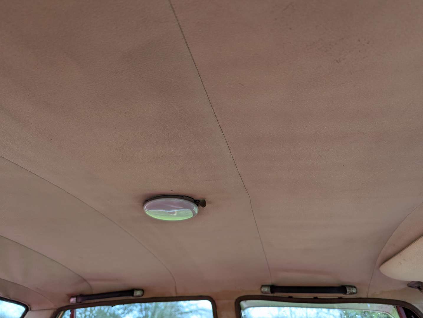 <p>1966 TOYOTA CORONA RT40</p>