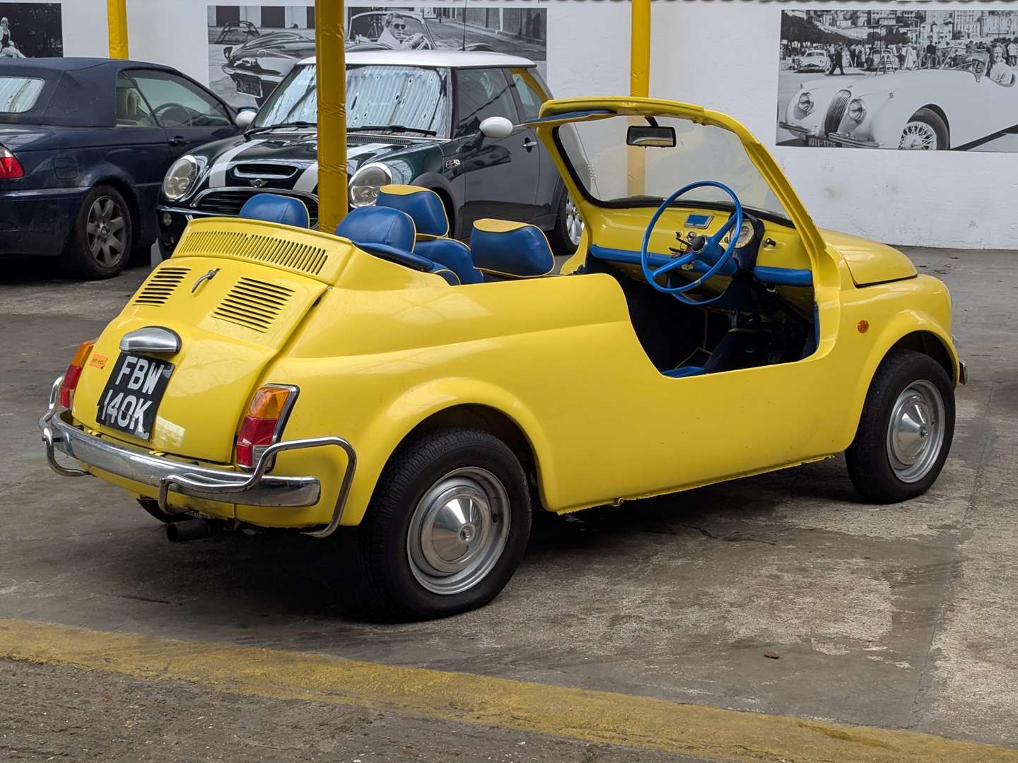 <p>1972 FIAT 500</p>