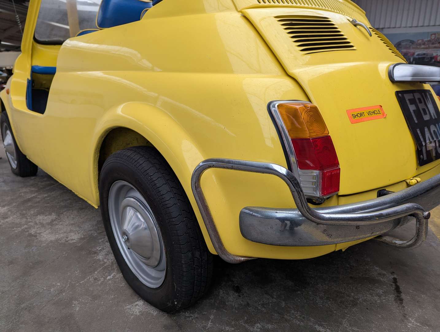 <p>1972 FIAT 500</p>