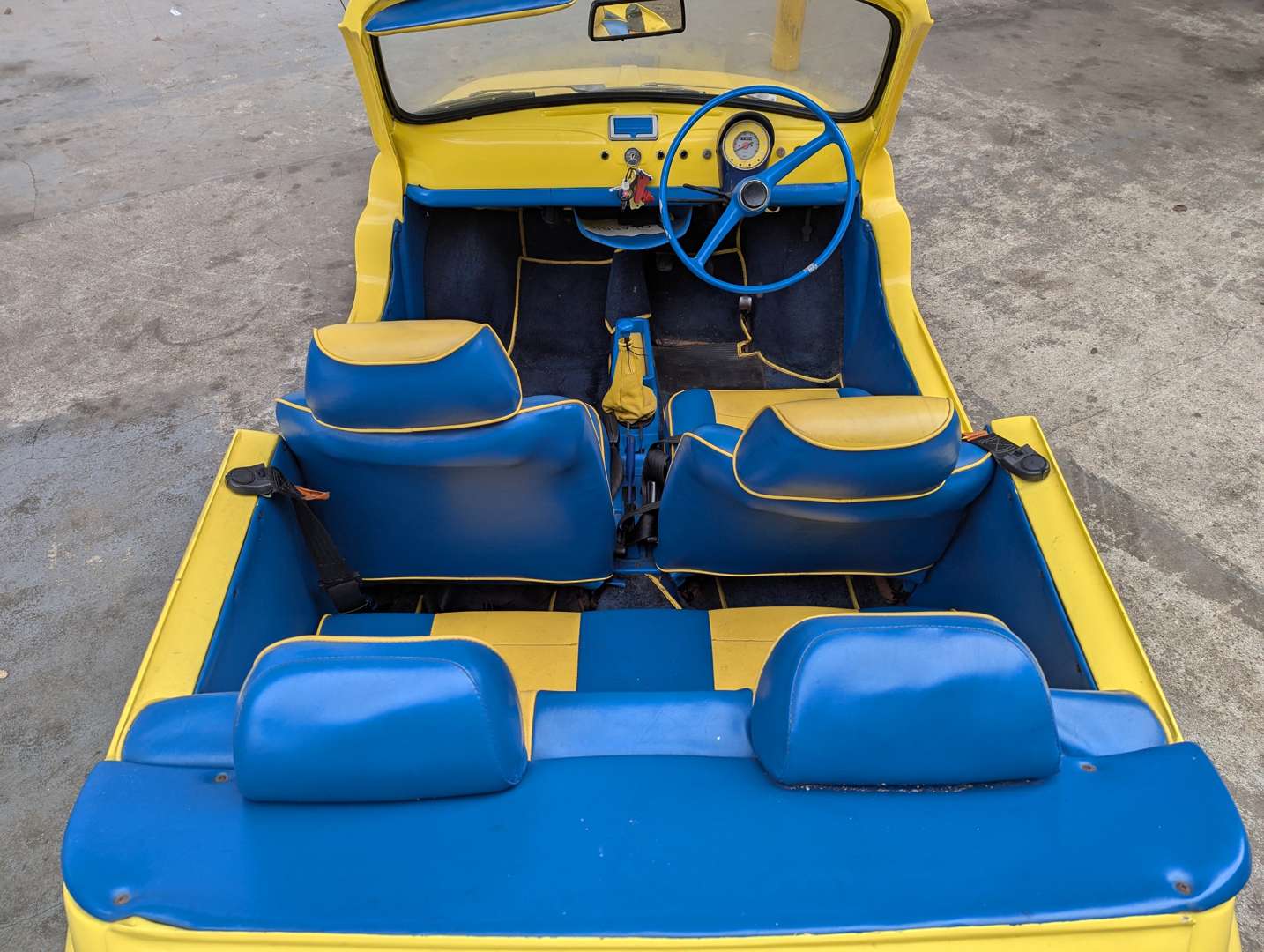 <p>1972 FIAT 500</p>