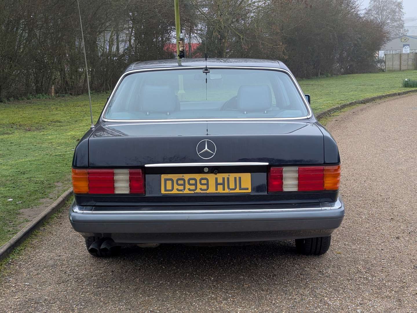 <p>1987 MERCEDES 420SEL W126 AUTO</p>