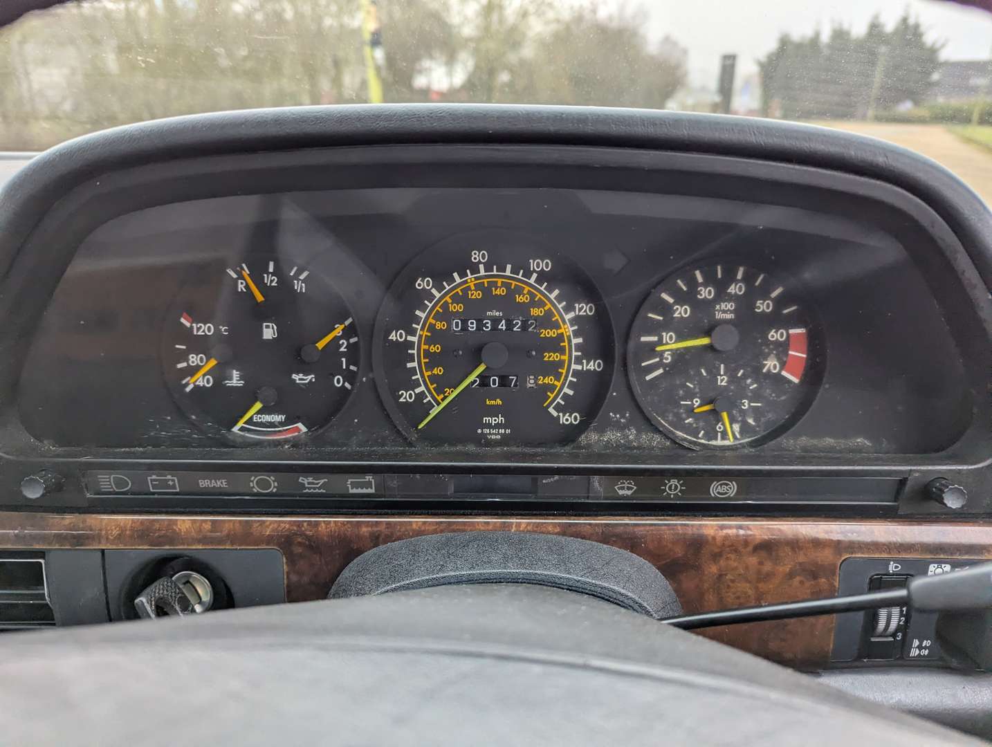 <p>1987 MERCEDES 420SEL W126 AUTO</p>