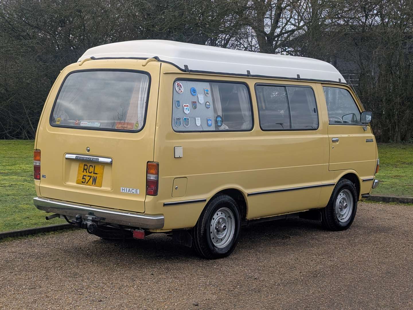 <p>1979 TOYOTA HI-ACE RIO - ONE REGISTERED OWNER</p>
