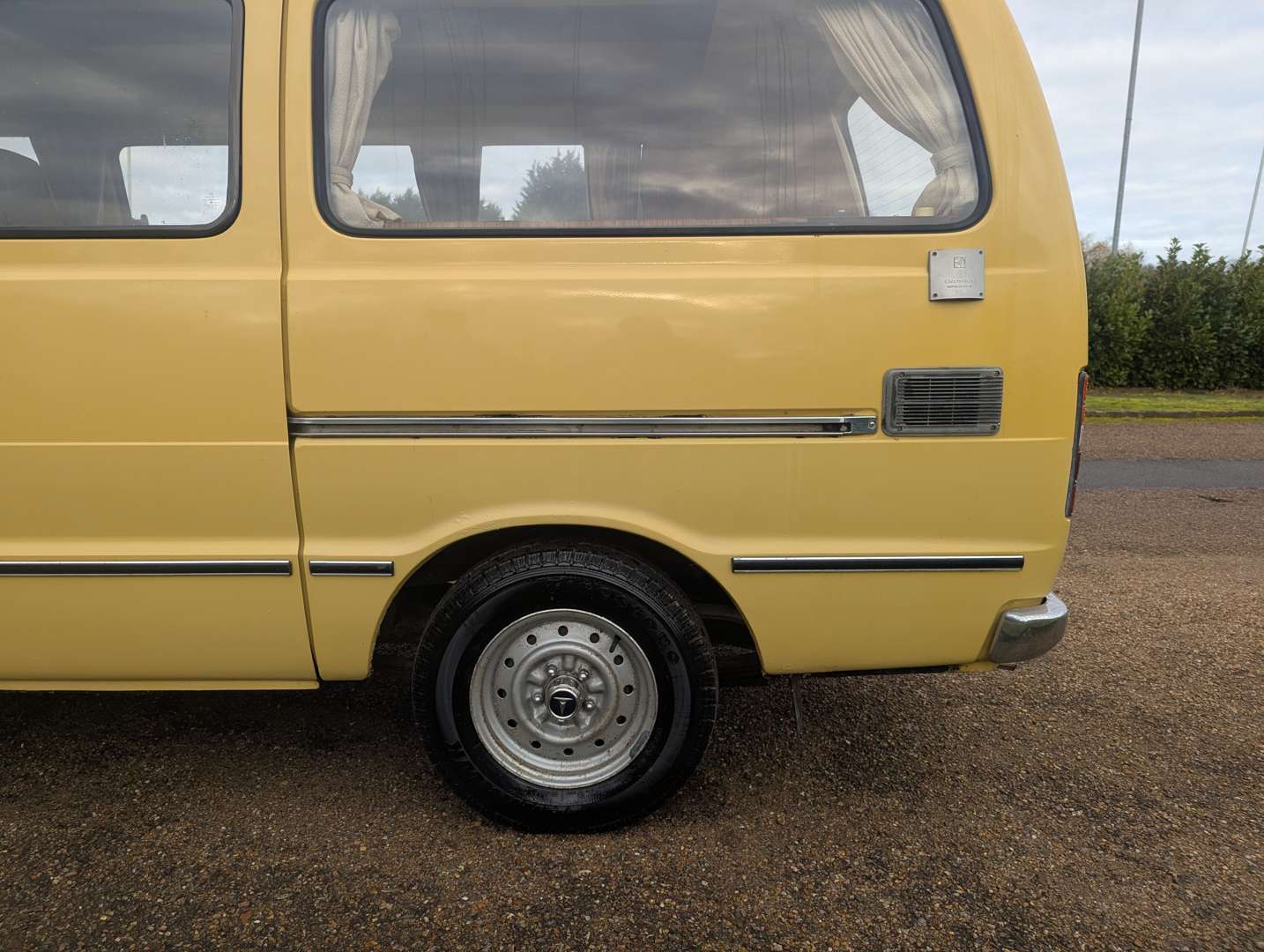 <p>1979 TOYOTA HI-ACE RIO - ONE REGISTERED OWNER</p>