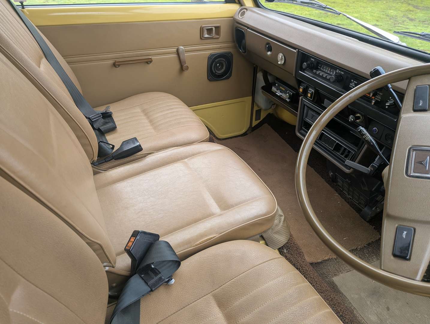 <p>1979 TOYOTA HI-ACE RIO - ONE REGISTERED OWNER</p>