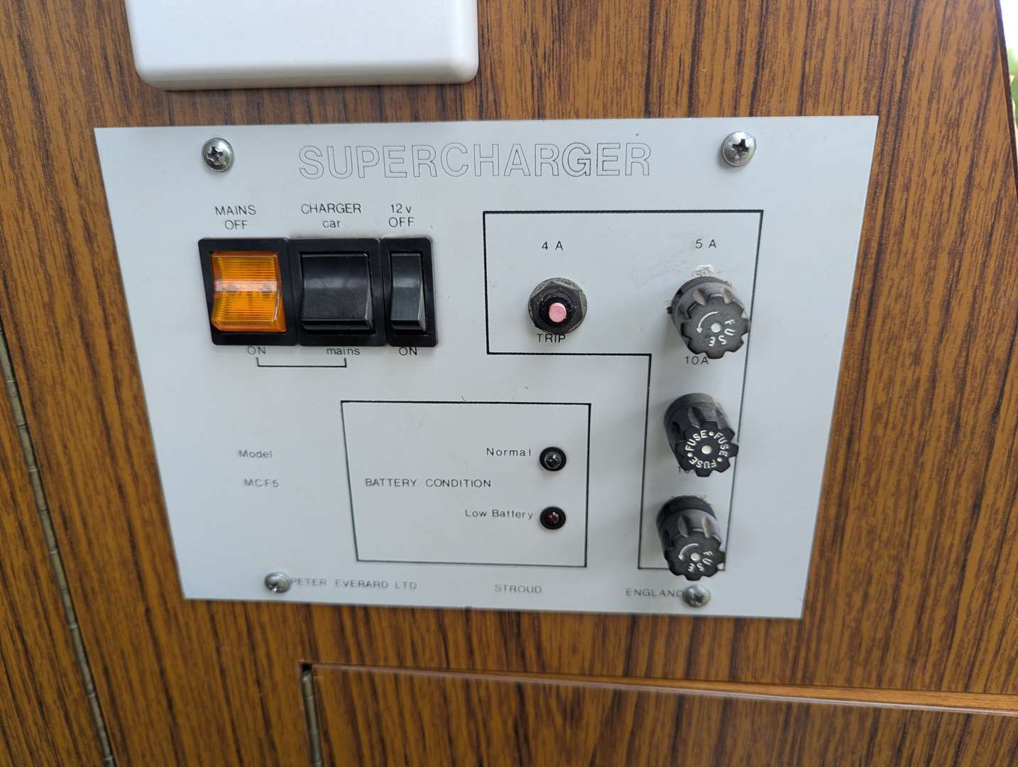 <p>1979 TOYOTA HI-ACE RIO - ONE REGISTERED OWNER</p>