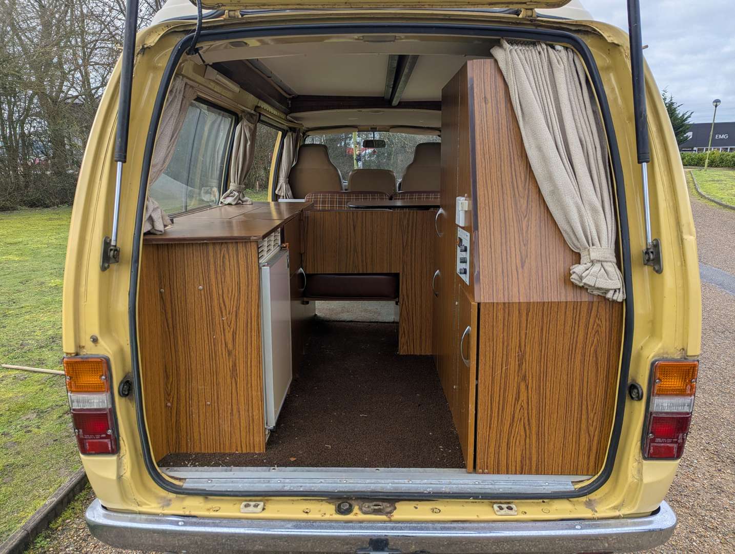 <p>1979 TOYOTA HI-ACE RIO - ONE REGISTERED OWNER</p>