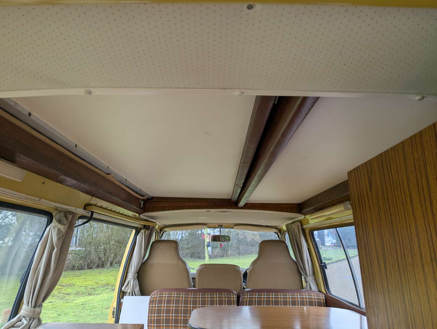 <p>1979 TOYOTA HI-ACE RIO - ONE REGISTERED OWNER</p>