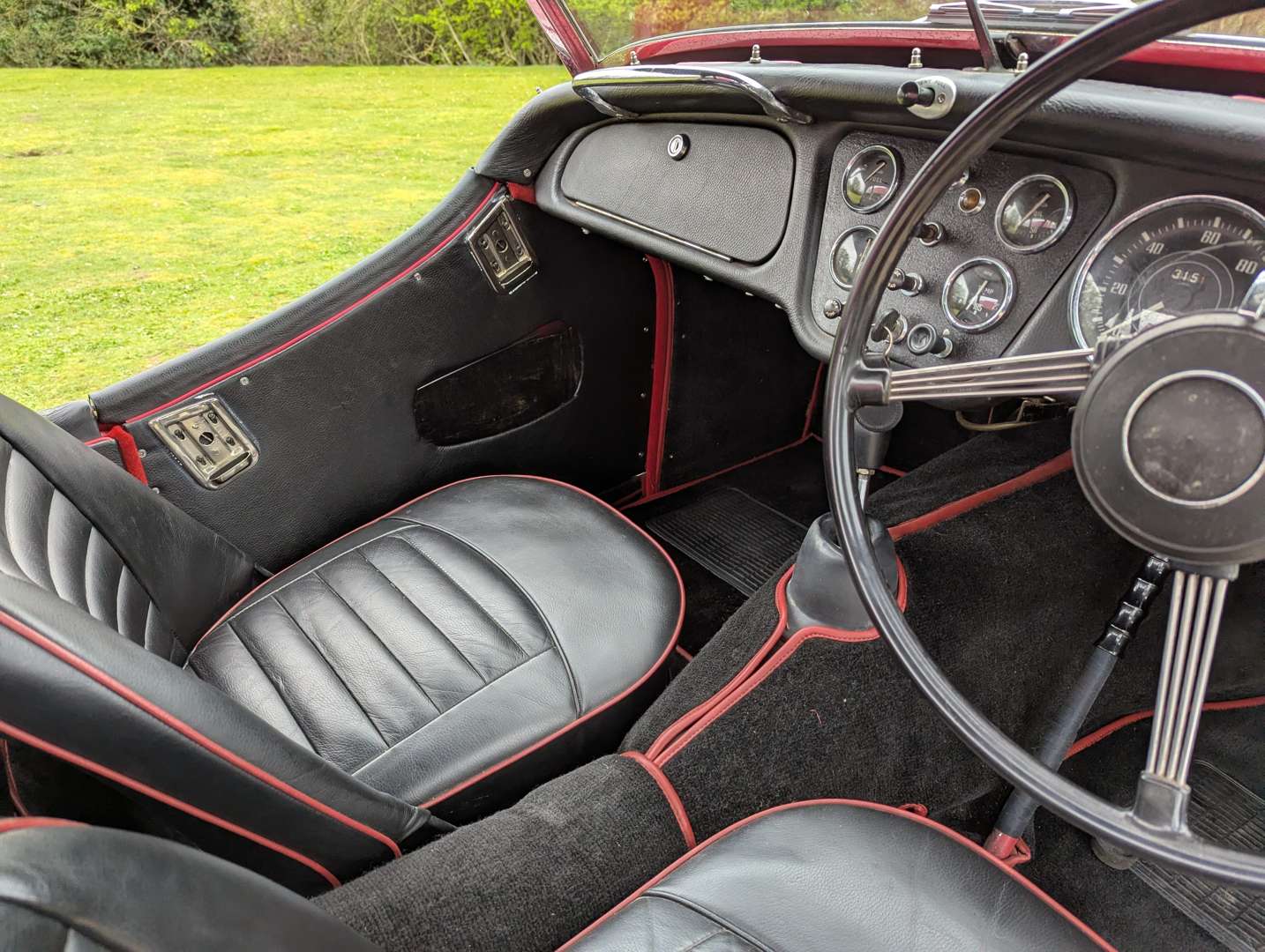 <p>1959 TRIUMPH TR3A</p>