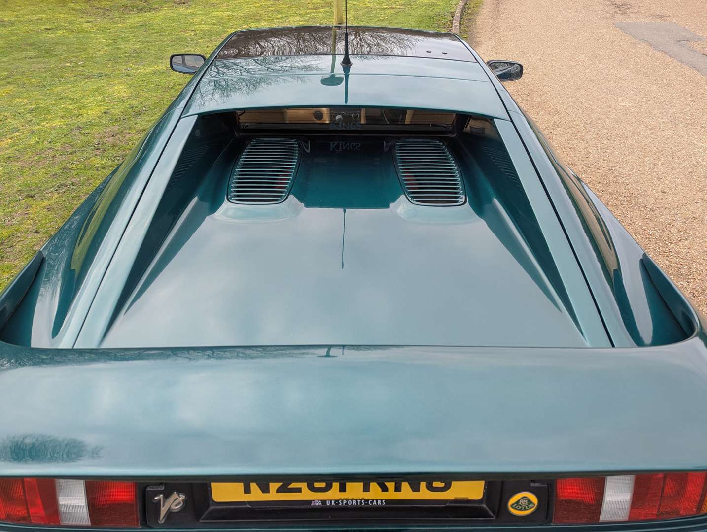 <p>1996 LOTUS ESPRIT V8 TURBO</p>