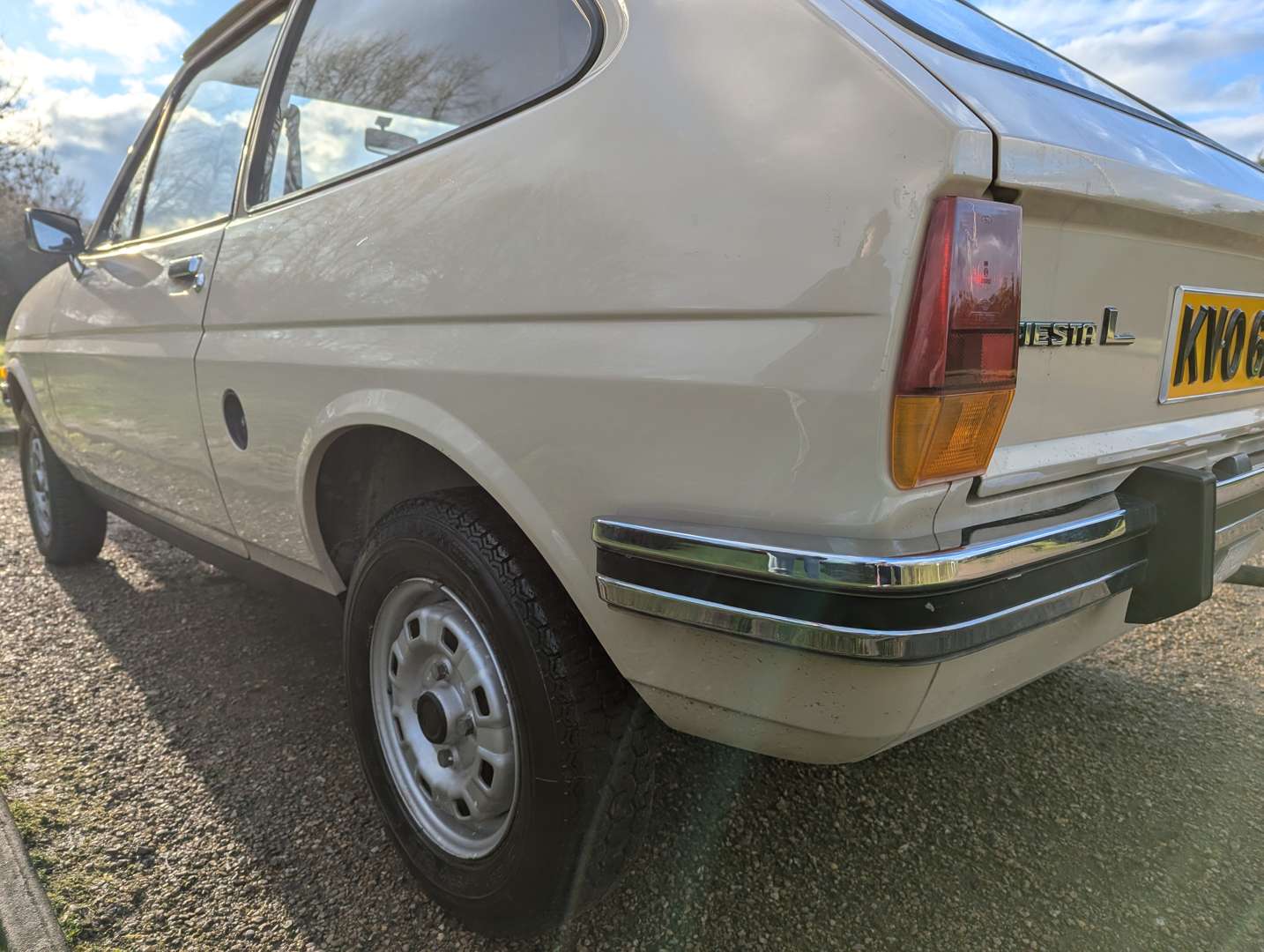 <p>1980 FORD FIESTA L</p>