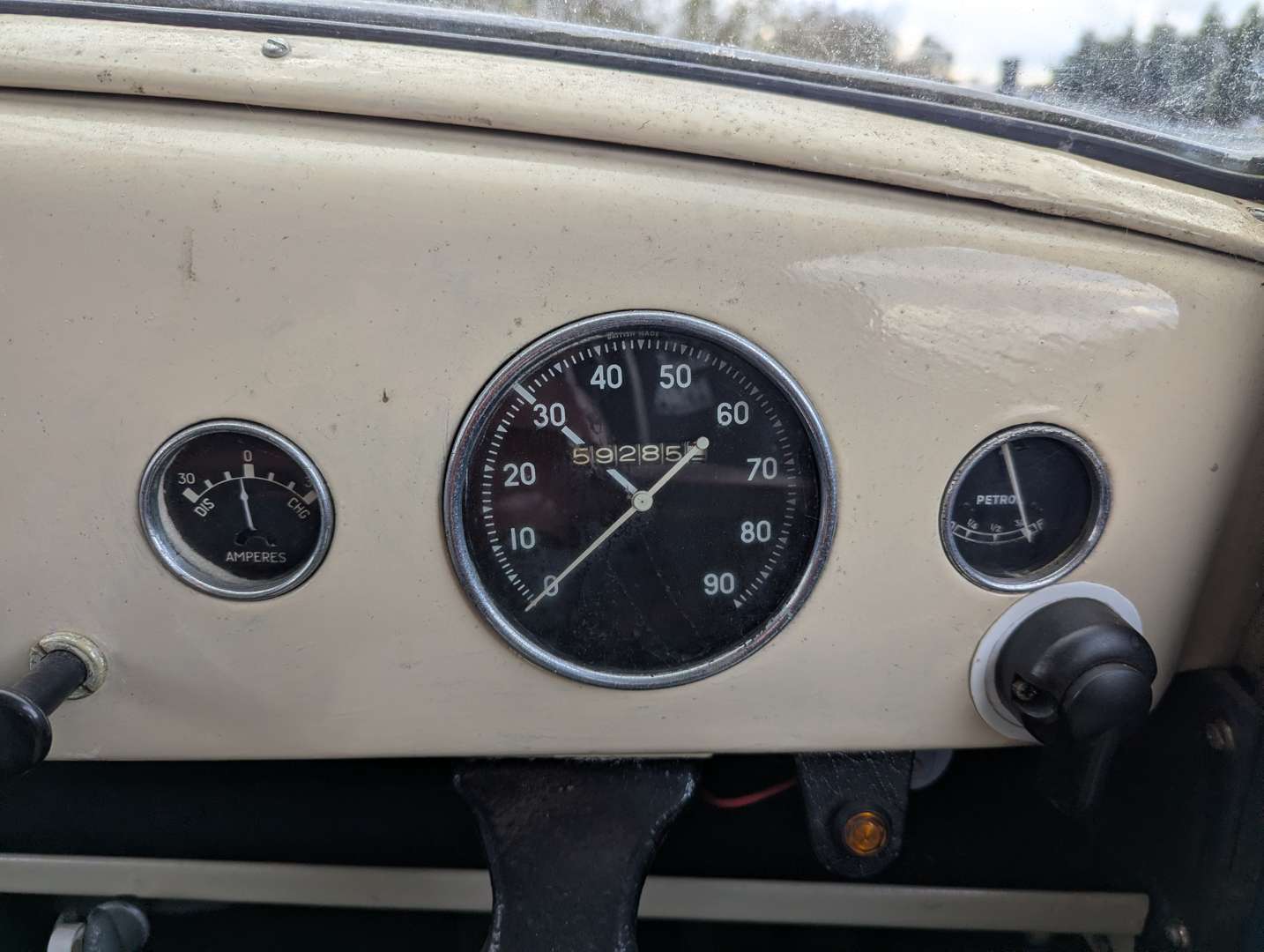 <p>1954 FORD POPULAR</p>