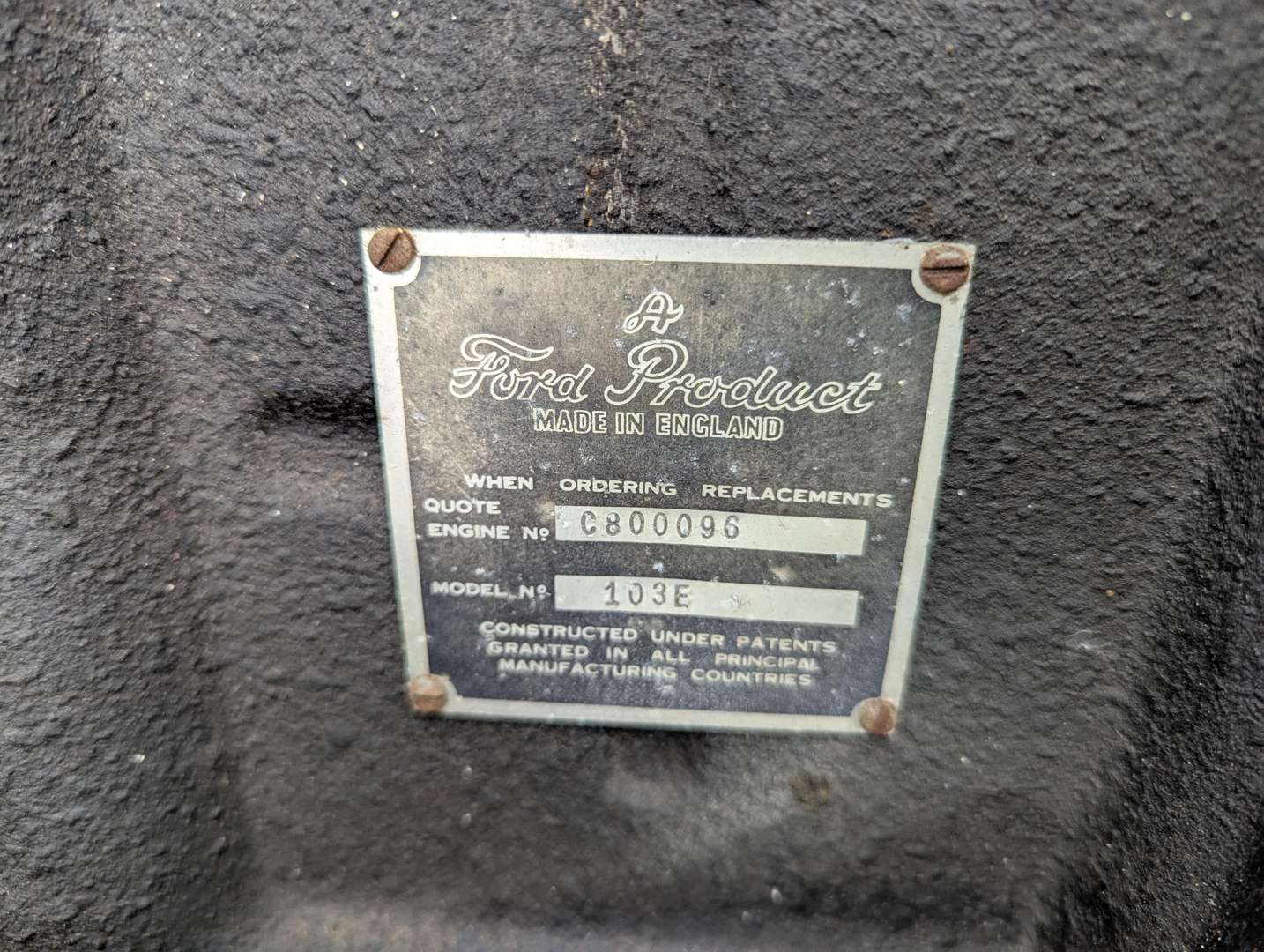 <p>1954 FORD POPULAR</p>