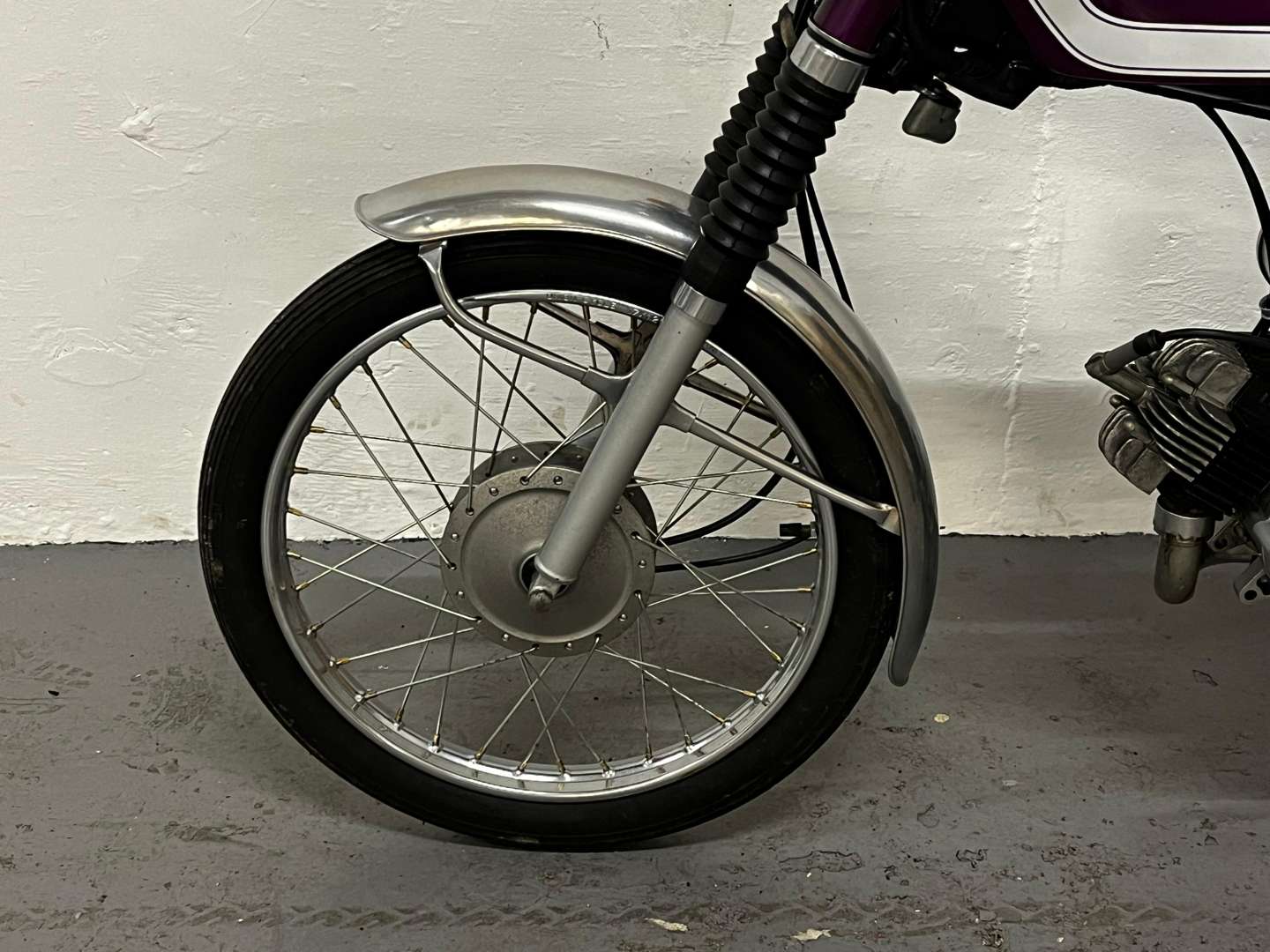 <p>1974 YAMAHA FS1E</p>