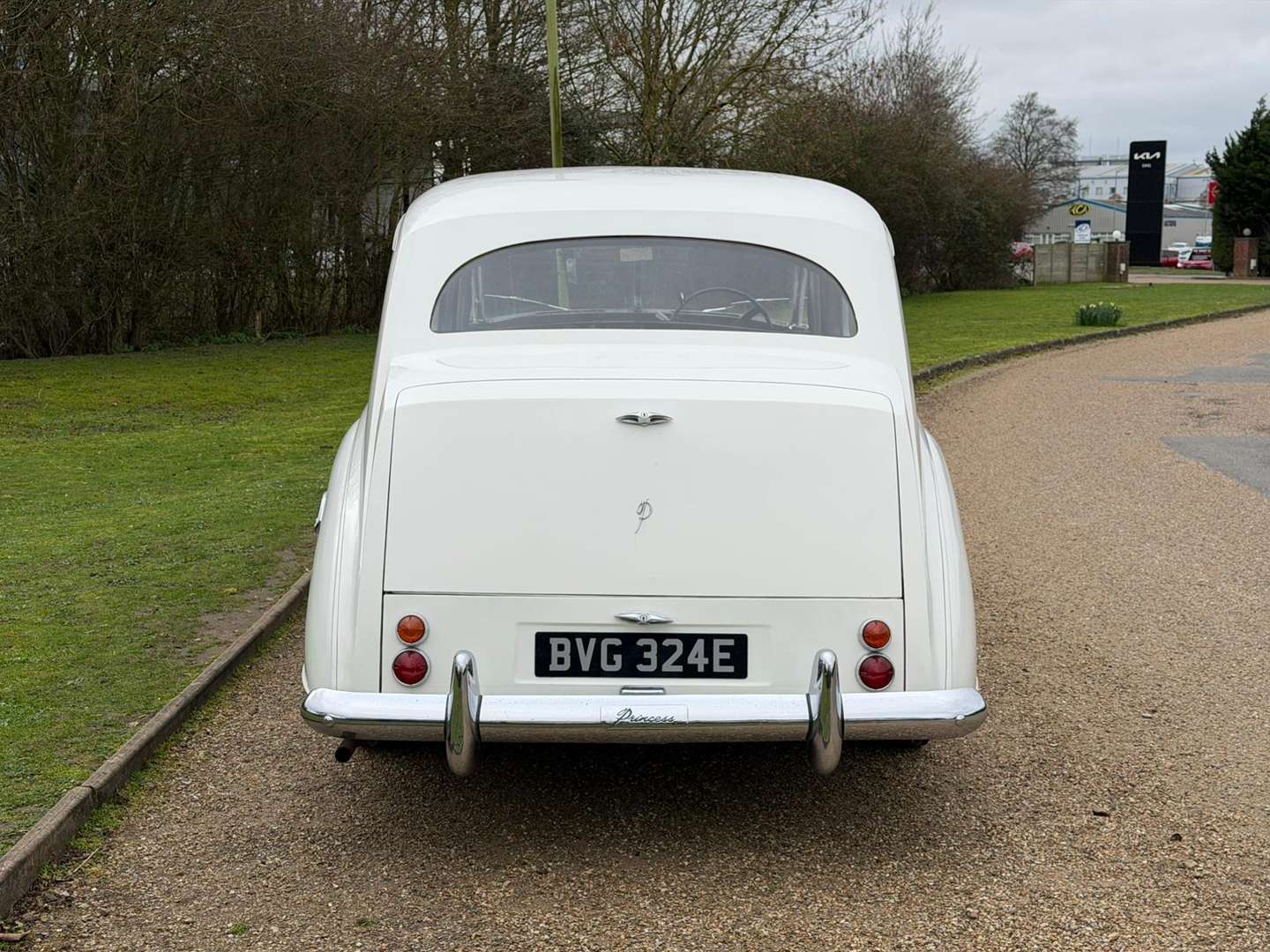 <p>1967 VANDEN PLAS A135 PRINCESS&nbsp;LIMOUSINE</p>