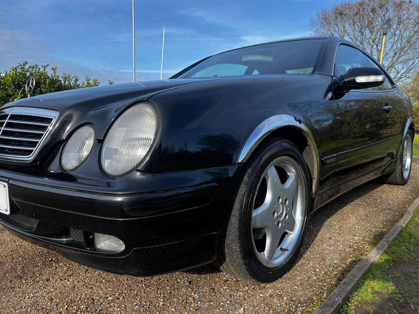 <p>2000 MERCEDES CLK230 ELEGANCE KOMPRESSOR C208 AUTO</p>