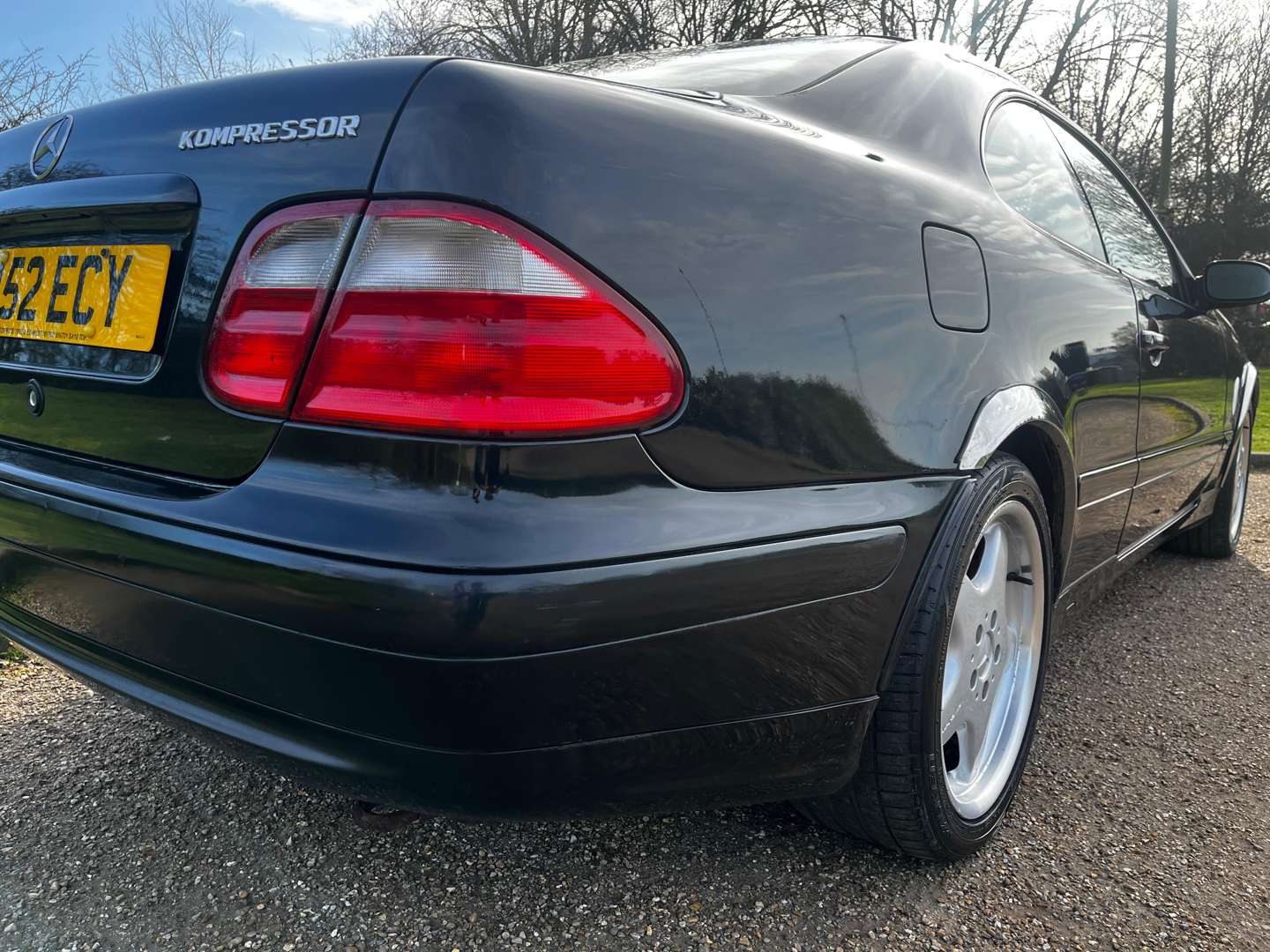 <p>2000 MERCEDES CLK230 ELEGANCE KOMPRESSOR C208 AUTO</p>