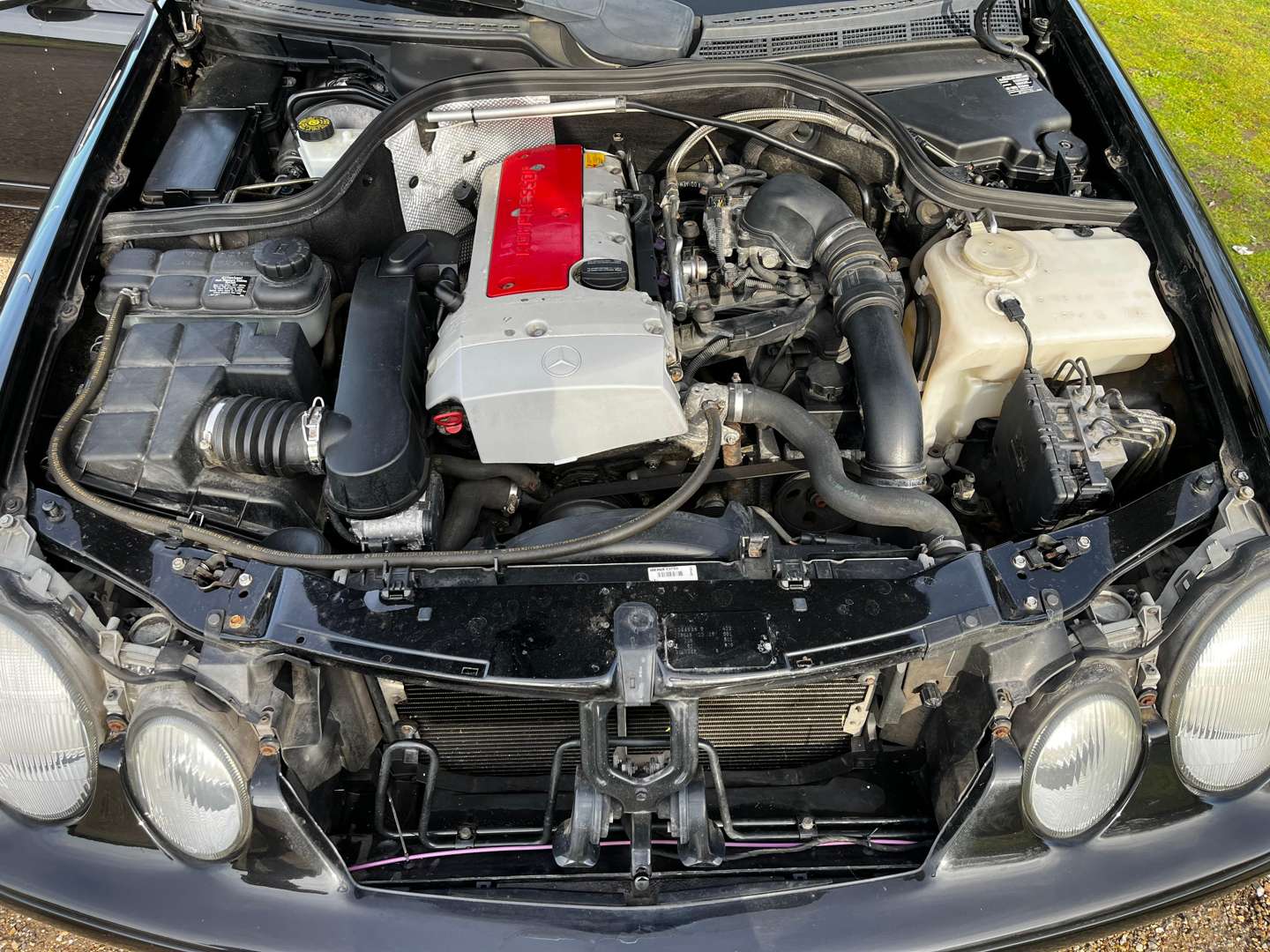 <p>2000 MERCEDES CLK230 ELEGANCE KOMPRESSOR C208 AUTO</p>