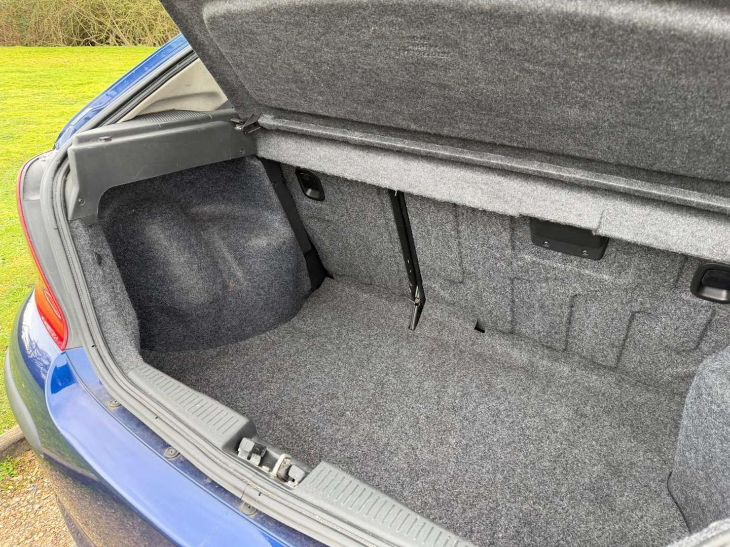 <p>2001 ROVER 25 IXL STEPSPEED</p>