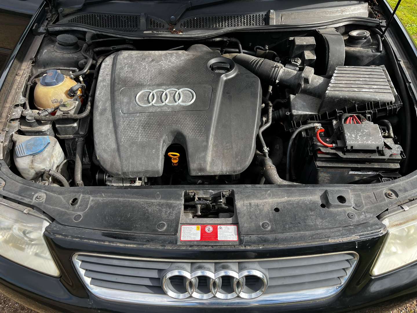 <p>2002 AUDI A3 1.6 SPORT</p>