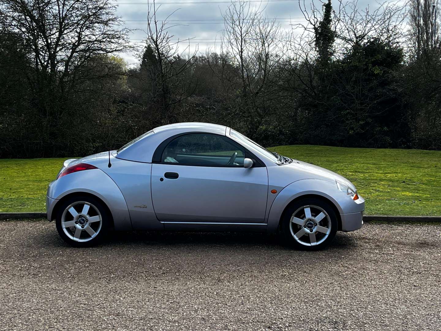 <p>2006 FORD STREETKA WINTER</p>
