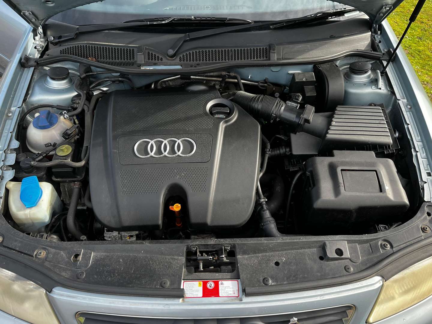 <p>2002 AUDI A3 1.6 SE AUTO</p>