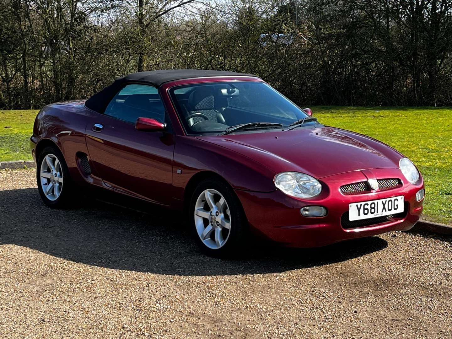 <p>2001 MG F STEPTRONIC</p>