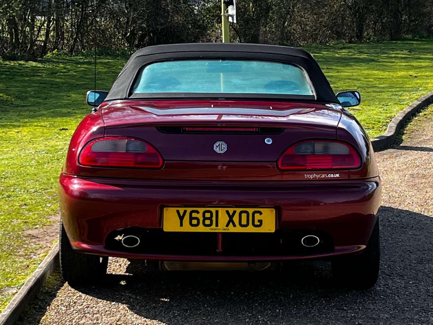 <p>2001 MG F STEPTRONIC</p>