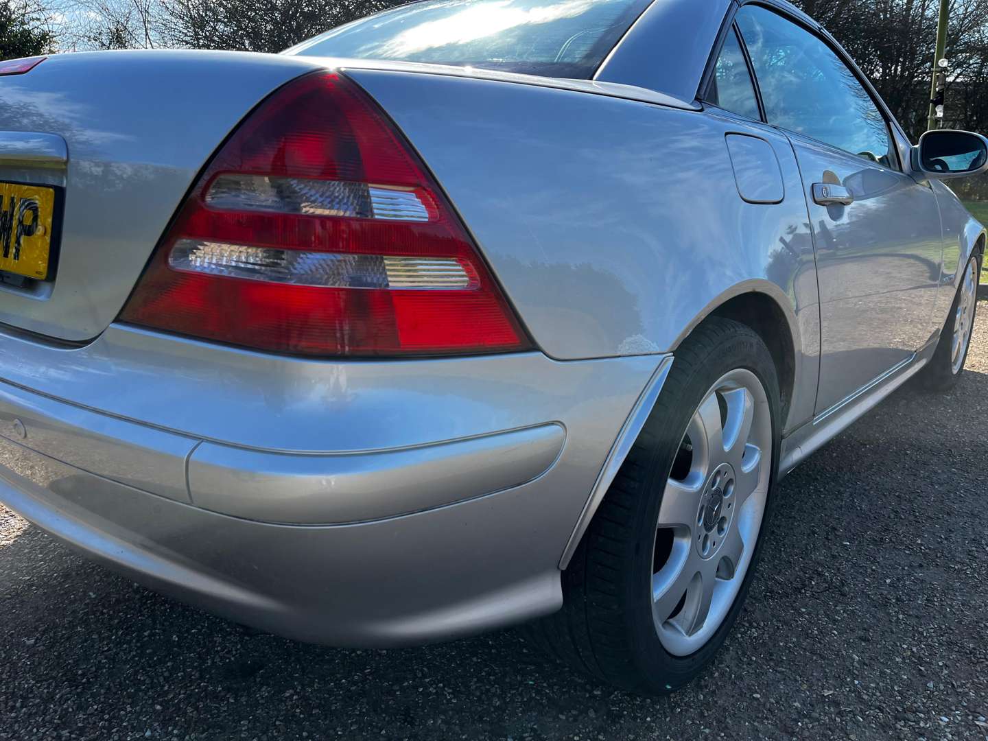 <p>2002 MERCEDES SLK 230 KOMPRESSOR R170 AUTO</p>