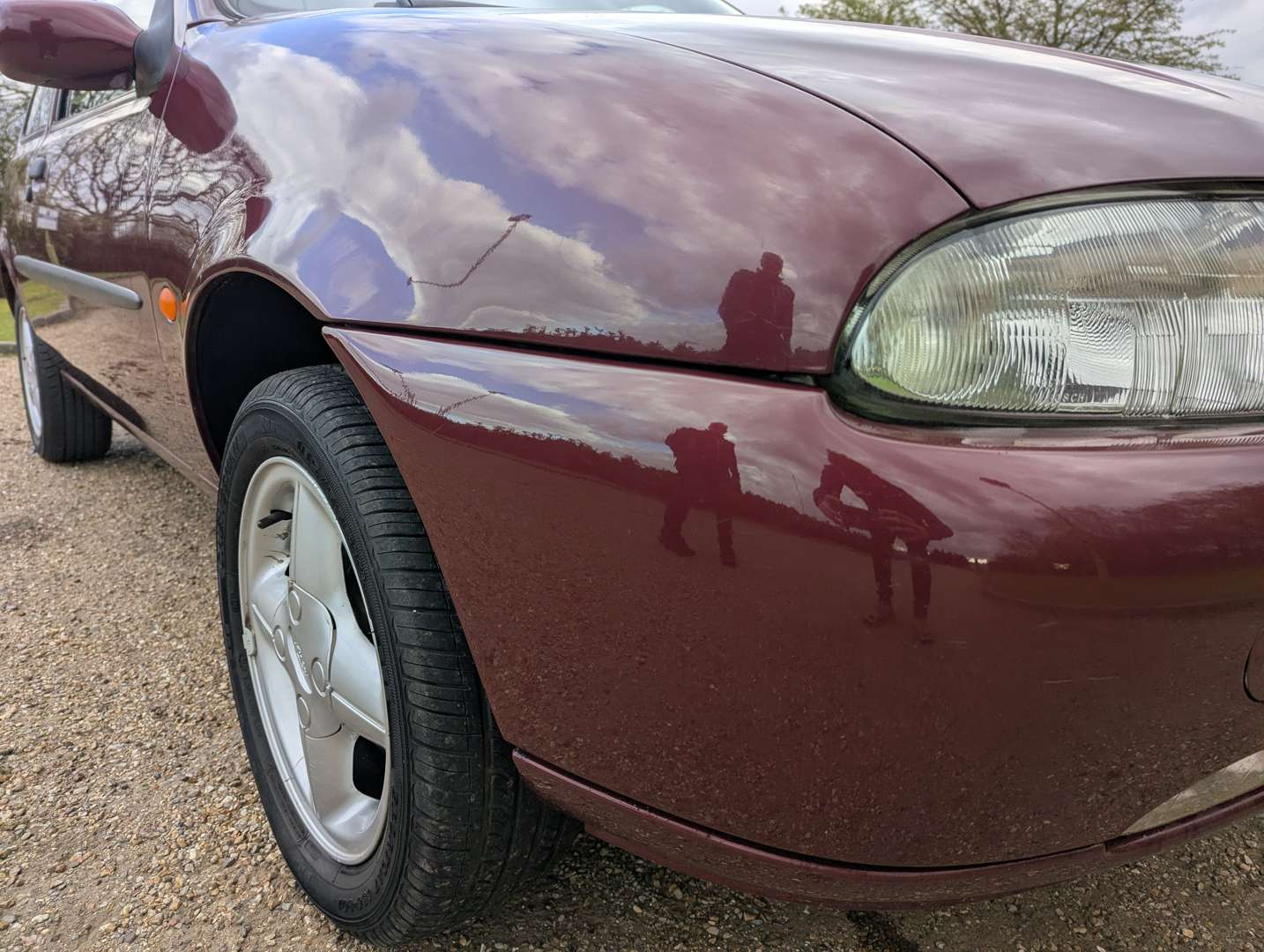 <p>1999 FORD FIESTA ZETEC&nbsp;</p>