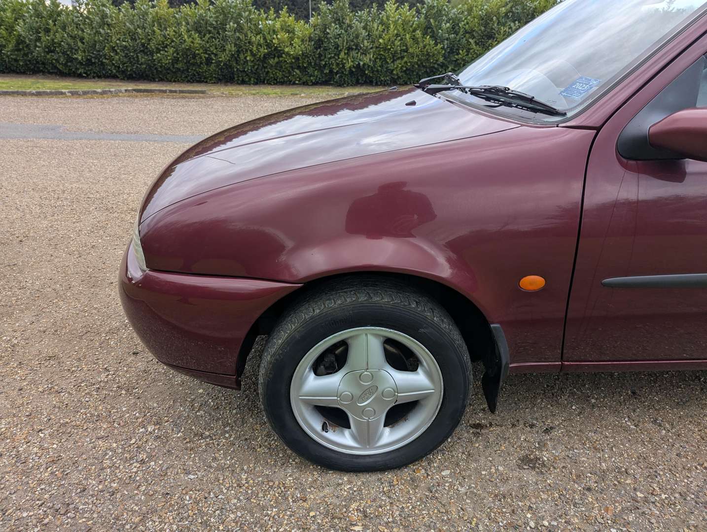 <p>1999 FORD FIESTA ZETEC&nbsp;</p>