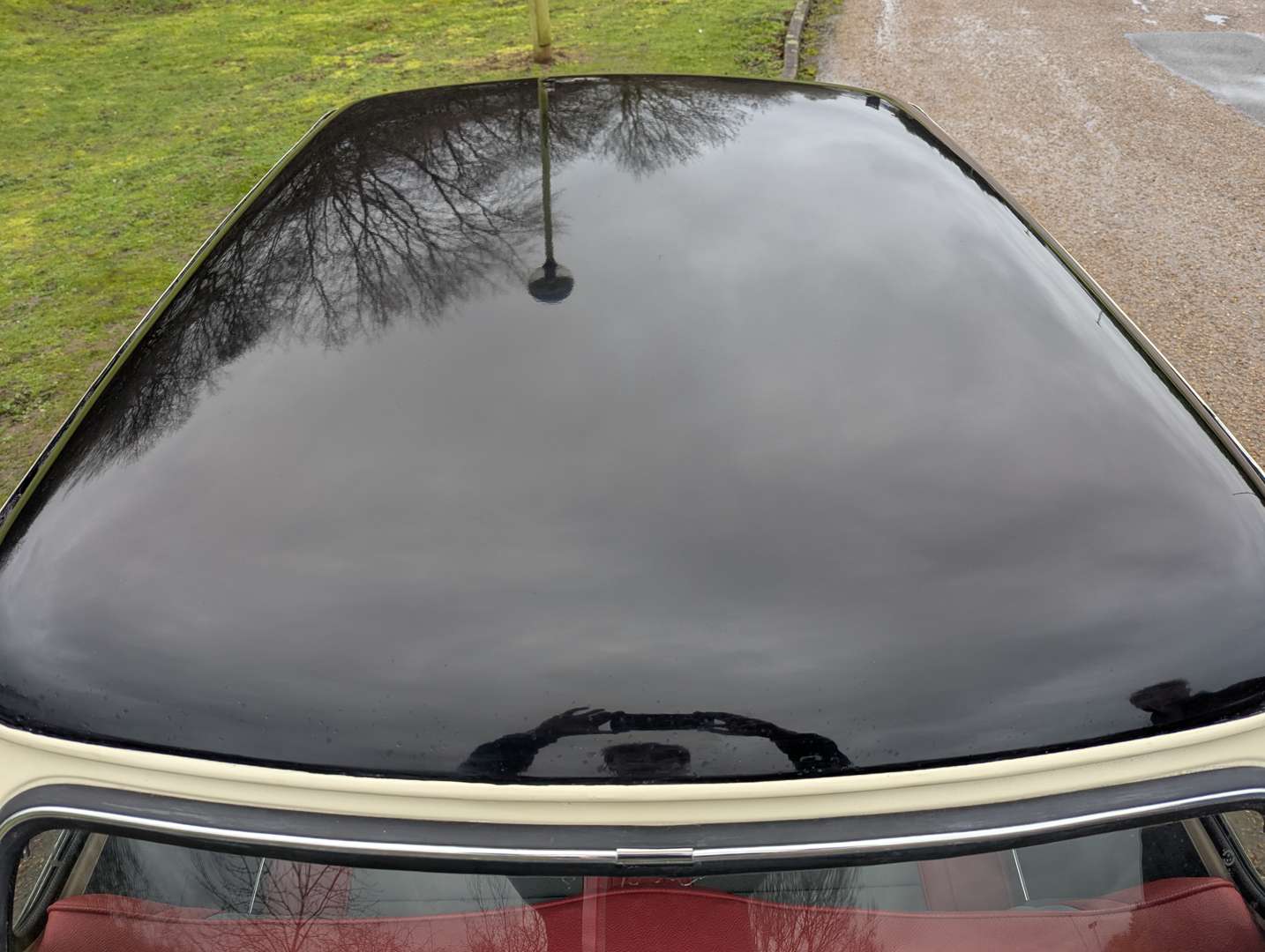 <p>1964 AUSTIN MINI COOPER</p>