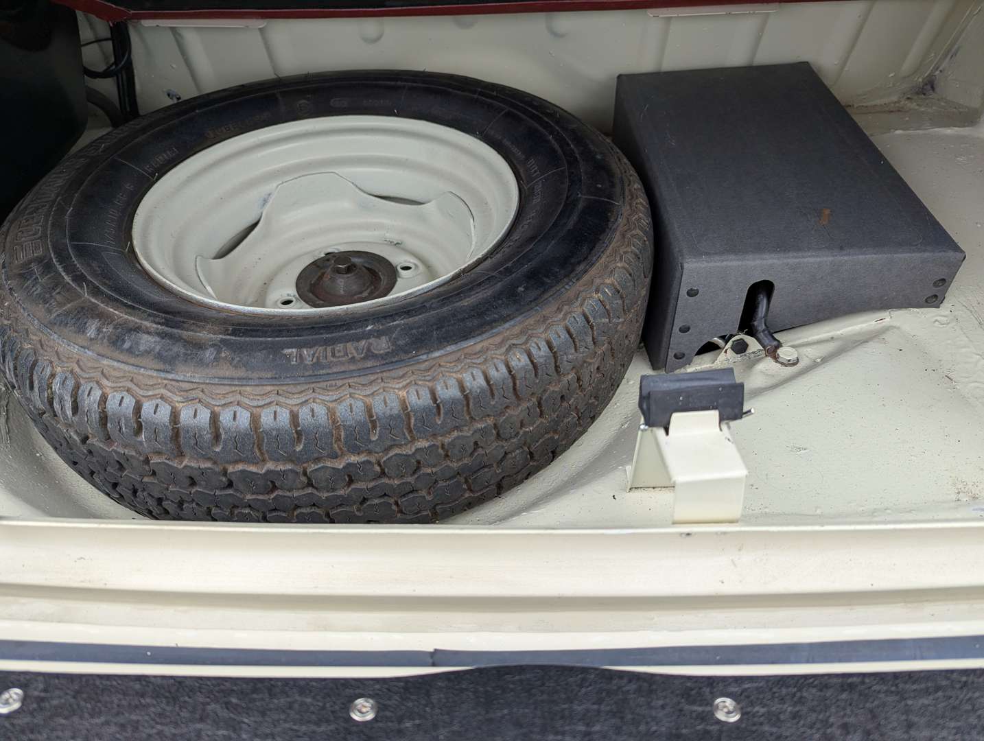 <p>1964 AUSTIN MINI COOPER</p>