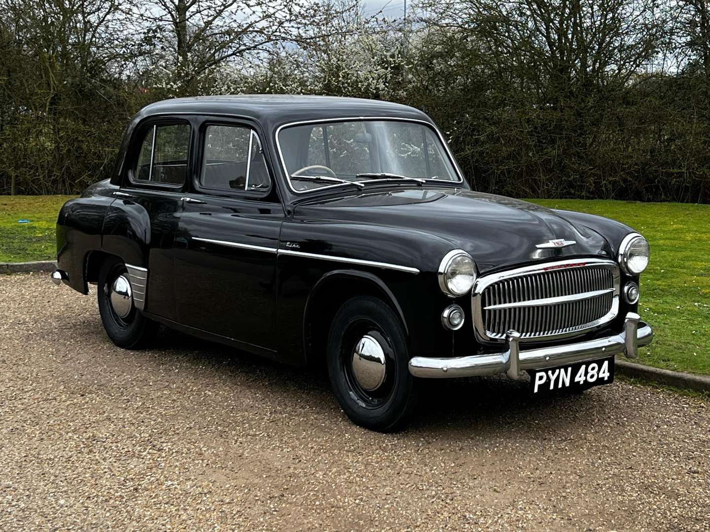 <p>1955 HILLMAN MINX MK VIII</p>