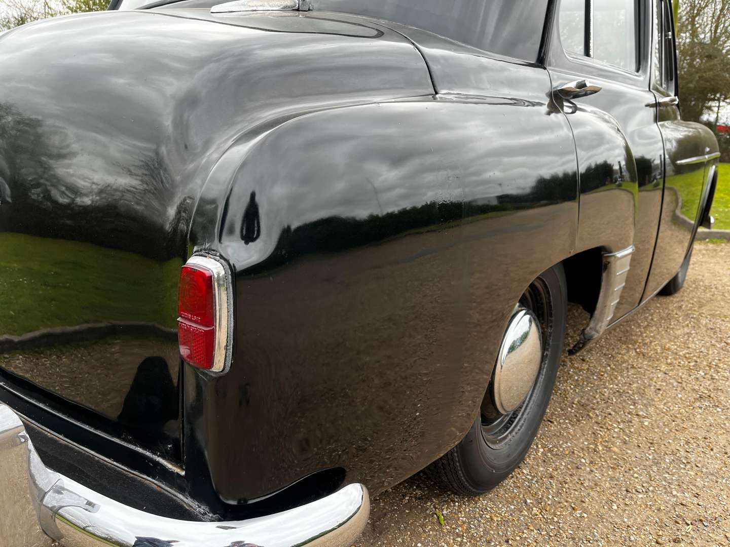 <p>1955 HILLMAN MINX MK VIII</p>