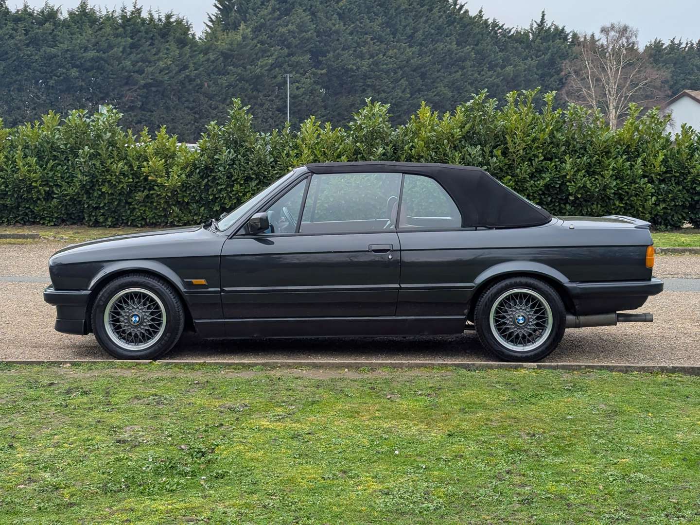 <p>1990 BMW 325I E30 CONVERTIBLE</p>