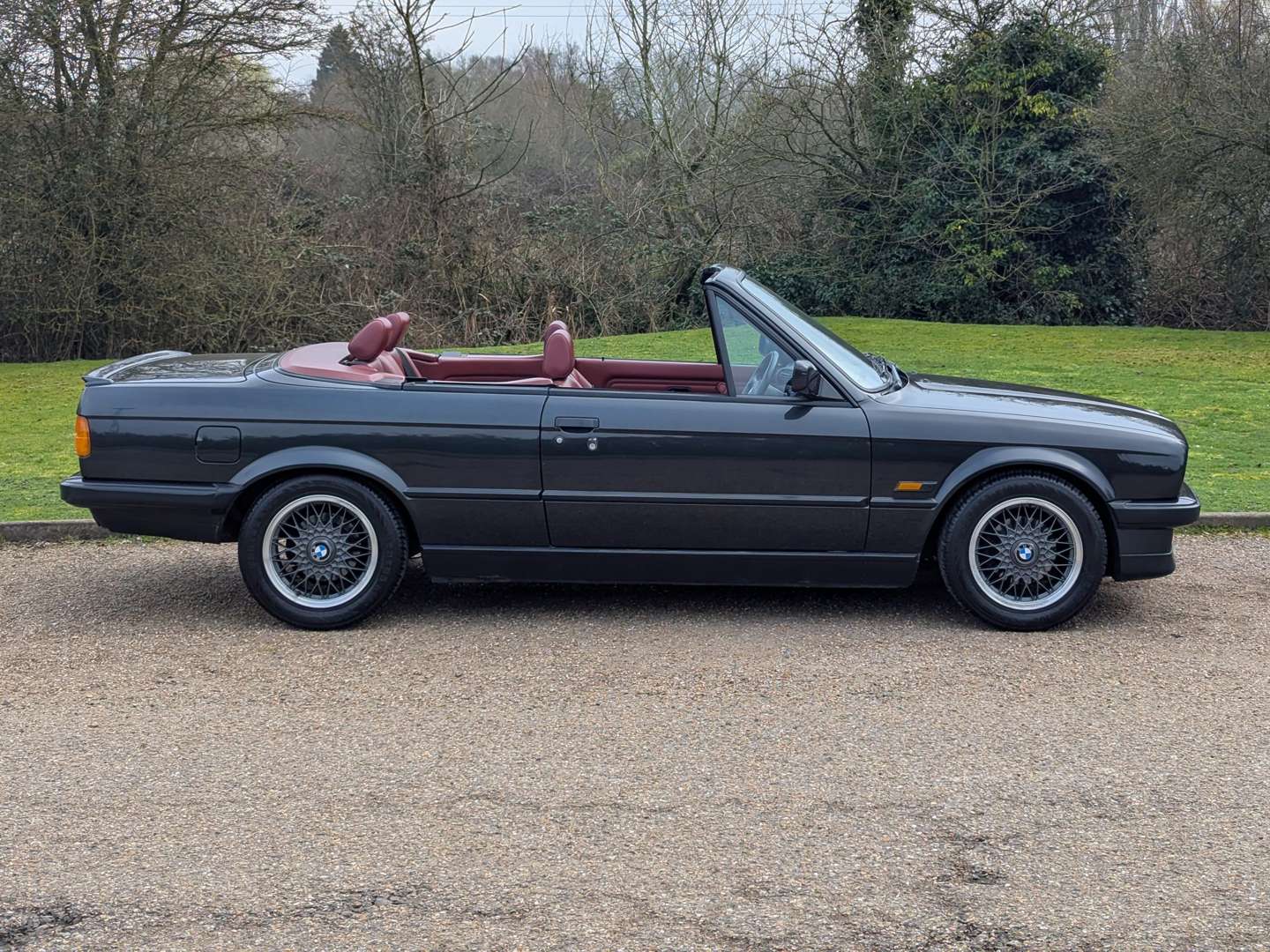 <p>1990 BMW 325I E30 CONVERTIBLE</p>