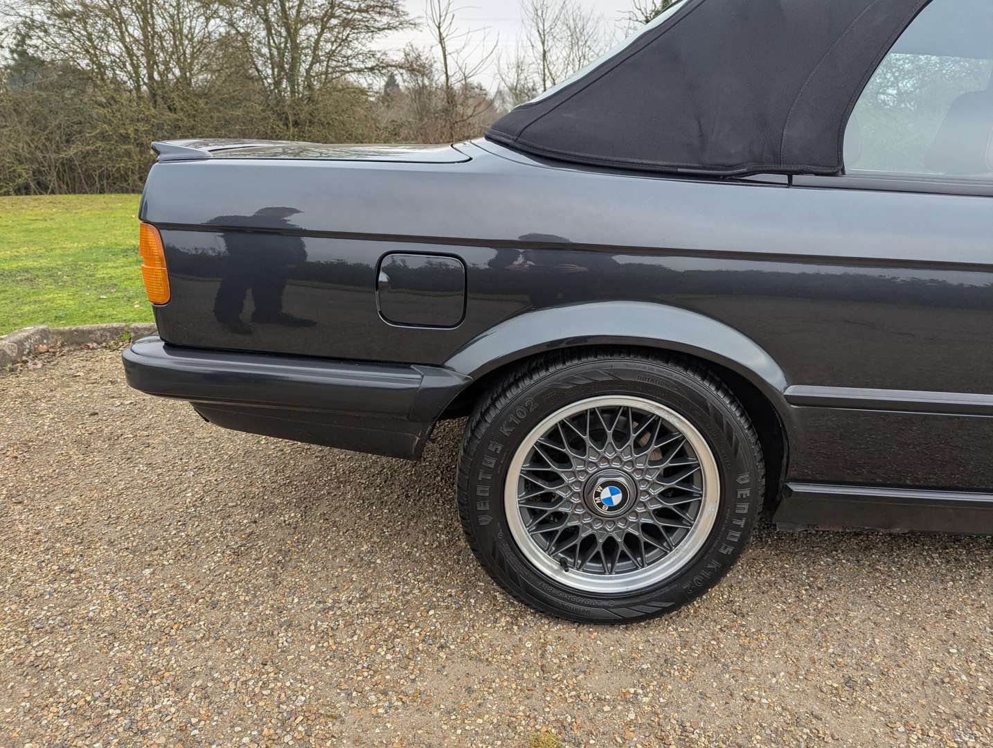 <p>1990 BMW 325I E30 CONVERTIBLE</p>