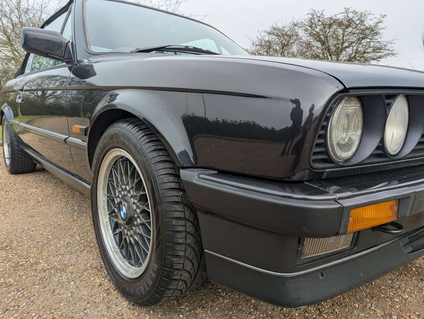 <p>1990 BMW 325I E30 CONVERTIBLE</p>